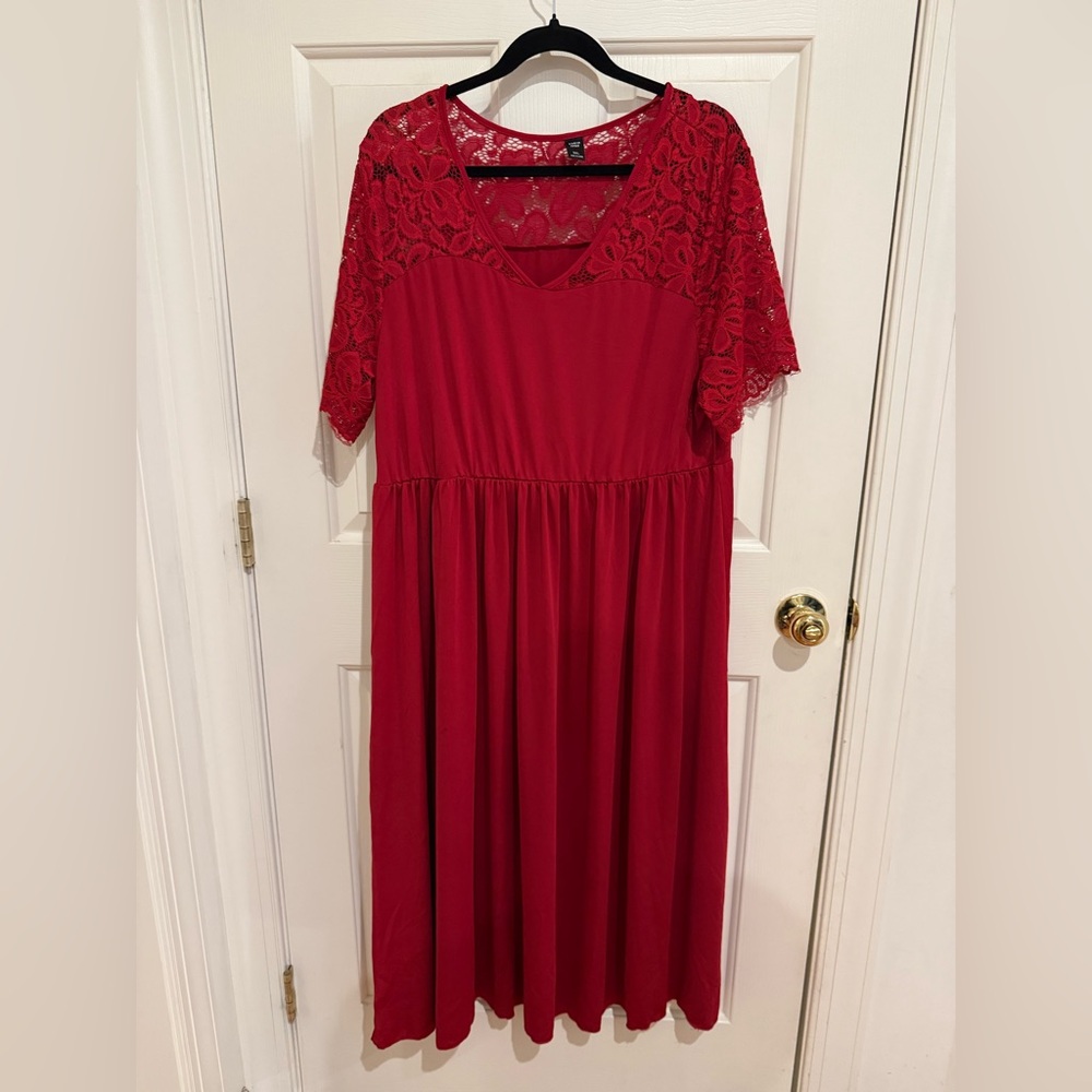 Elegant Burgundy Lace Dress- Short Sleeve- Women’s Size 3XL